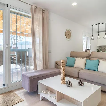 Cozy In With Swimming Pool Arenas (Malaga)